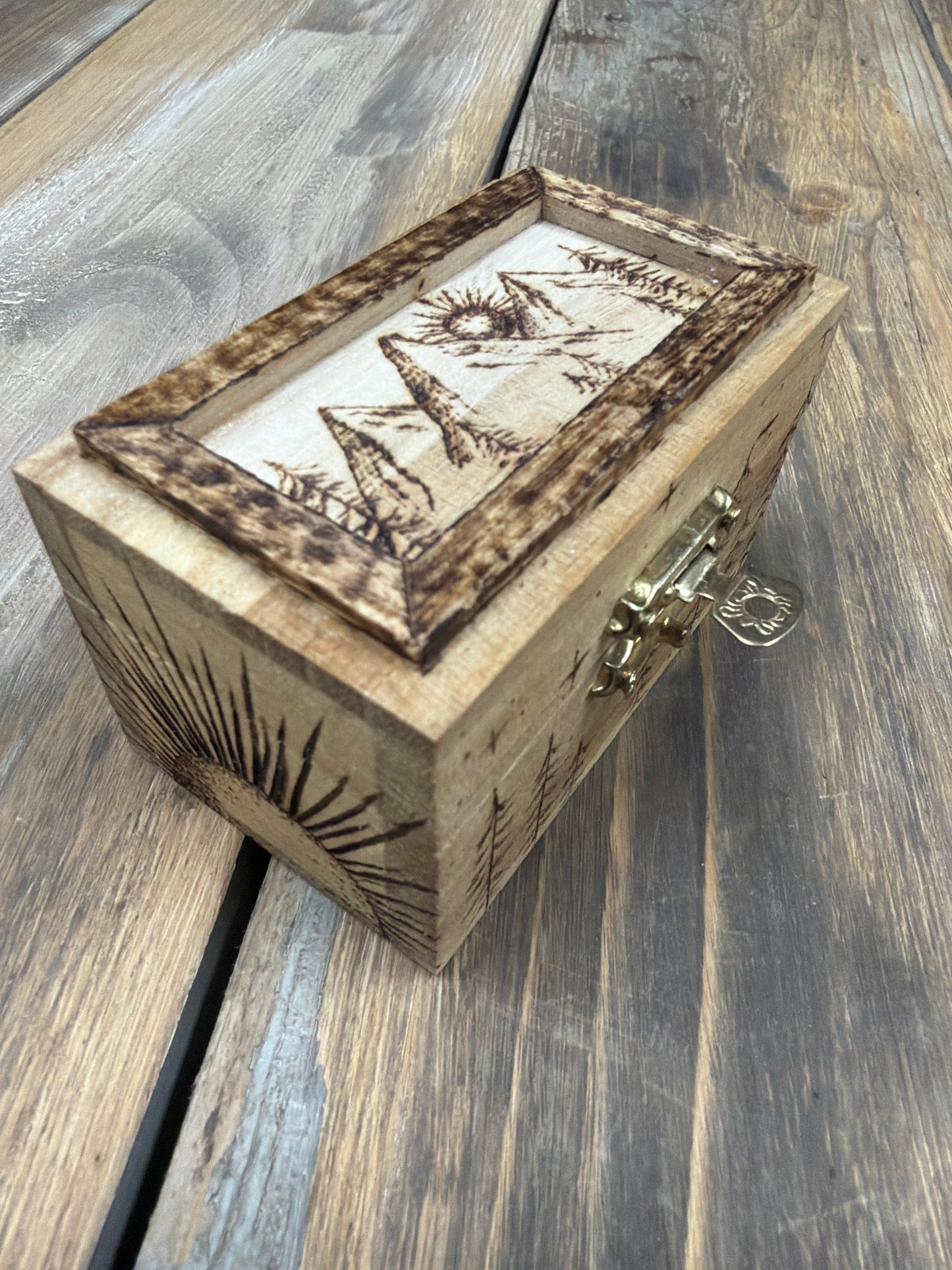 Mountain Trinket Box