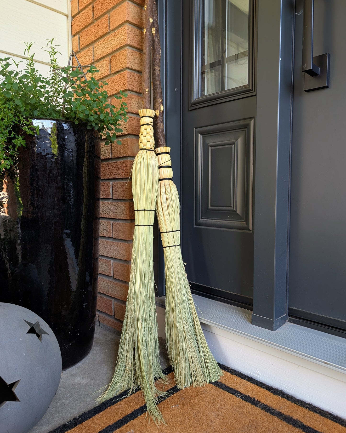 Cobwebber Broom Weaving